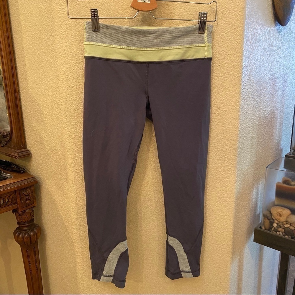 LULULEMON Women Gray Limegreen Band Cropped Athletic Pants Size 4